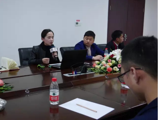 湖北企业大佬齐聚百捷集团新媒体学院学习互联网营销