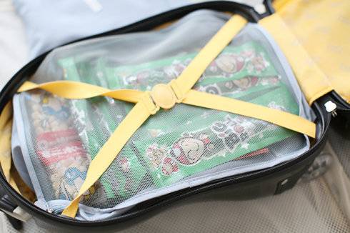 去度假怎么装行李整理省空间,沉浸式收拾行李箱出去旅行