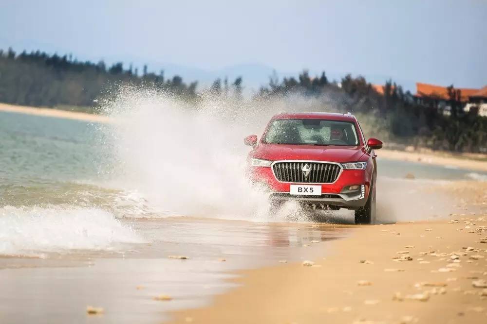 宝沃BX5国内首试为何比奥迪Q3开起来更加得心应手