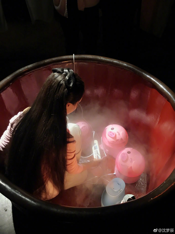沈梦辰揭秘洗澡戏内幕，加湿器如此“湿”情画意，可你用对了吗？