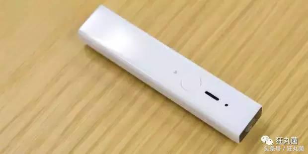 最新*拍偷**神器上线，操作只需要对她抛个媚眼