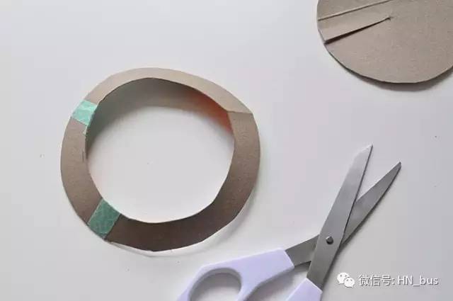 怎么雕一体的笔筒,旺仔牛奶铁罐如何做成笔筒