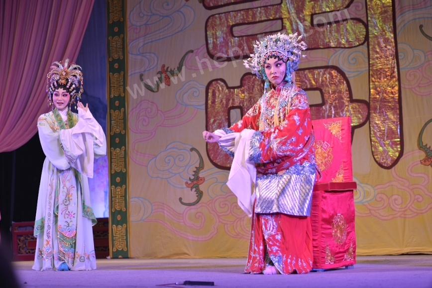 丑女夏迎春钟无艳,丑女夏迎春和钟无艳