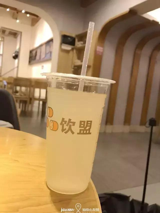 在最接地气的商圈怒喝12杯老盐柠檬水是一种什么样的体验？