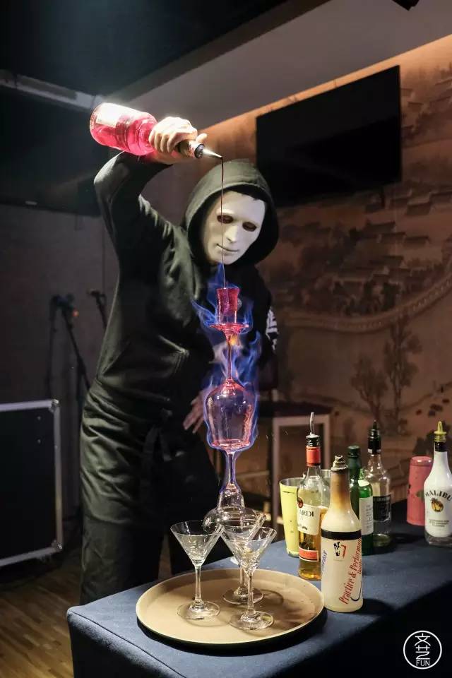 郑州最隐蔽的酒吧,郑州最嗨的两个酒吧