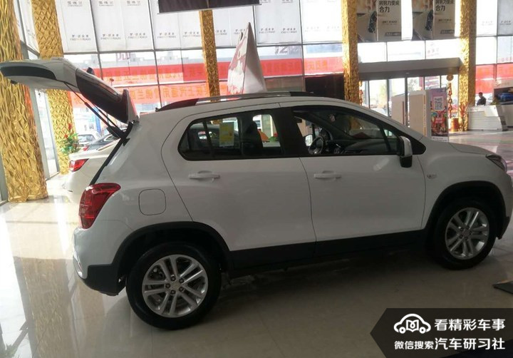 雪佛兰创酷2014款与2016款区别,雪佛兰trax创酷2016款1.4t