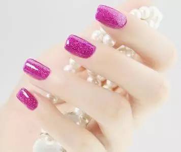 西子美甲师,怎样成为优秀的美甲师