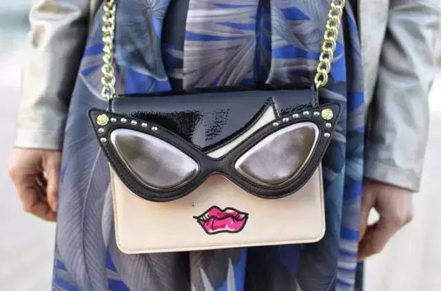 这个春天要被几件外套承包了,早春包包小众品牌