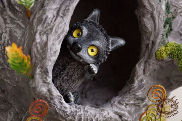 她做的娃娃表情都好奇怪啊！