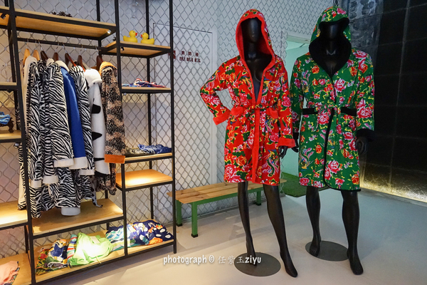 冬日的浪漫游山玩水泡温泉,又可以看雪又可以泡温泉的地方