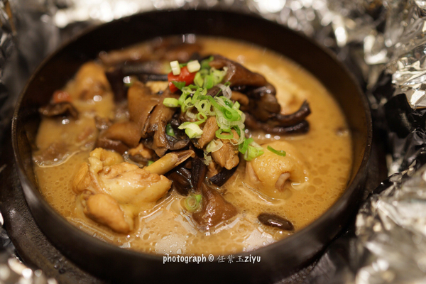 冬日的浪漫游山玩水泡温泉,又可以看雪又可以泡温泉的地方