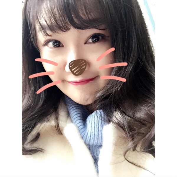 全切双眼皮感觉很窄后期会变宽嘛,内双的人割双眼皮会更自然吗