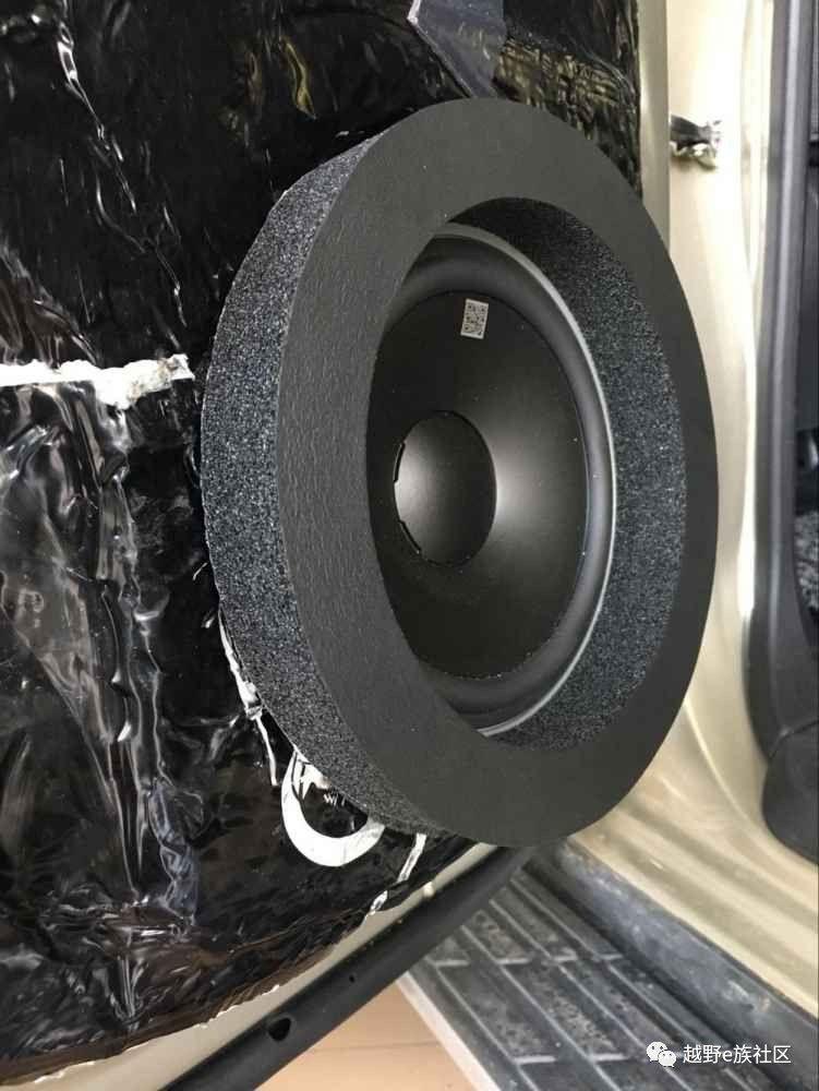 帕杰罗v93如何加装来福音响,帕杰罗v93改装底盘升降