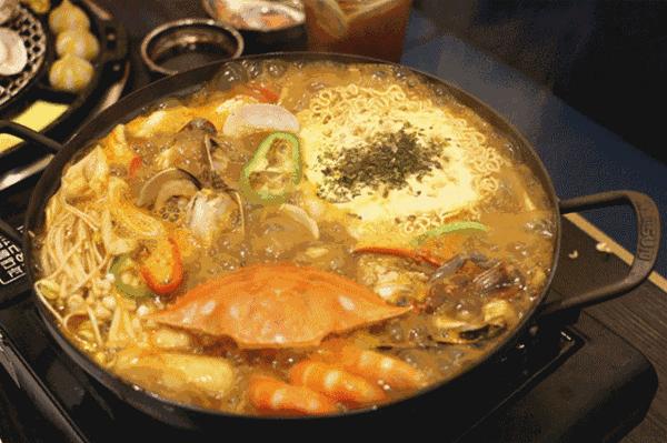 超好吃的泡面怎么吃,这样泡的泡面比平时好吃十倍