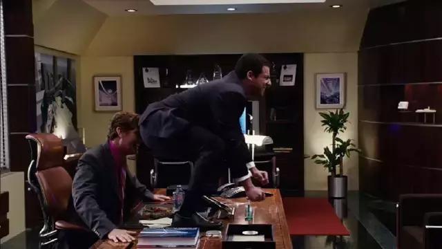 绝命毒师怒怼付兰兰,美国山寨居然这么良心