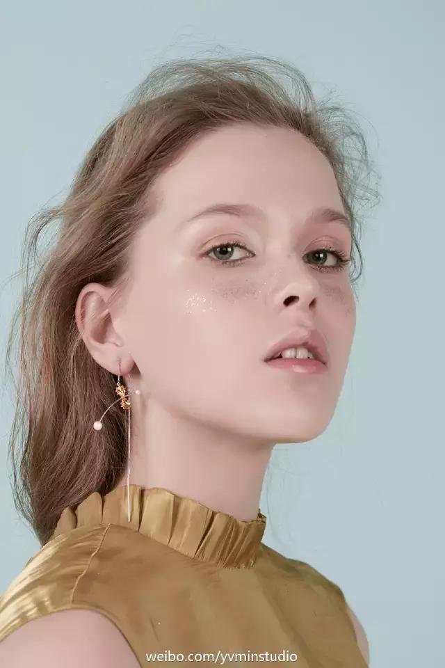 现在穿什么衣服最容易撞衫,穿什么衣服好看又不容易撞衫