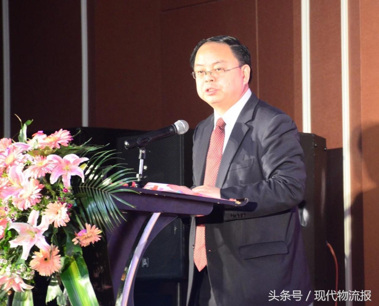 淘金干线的“派哥快运”来了！要用合伙人模式做出直营效果