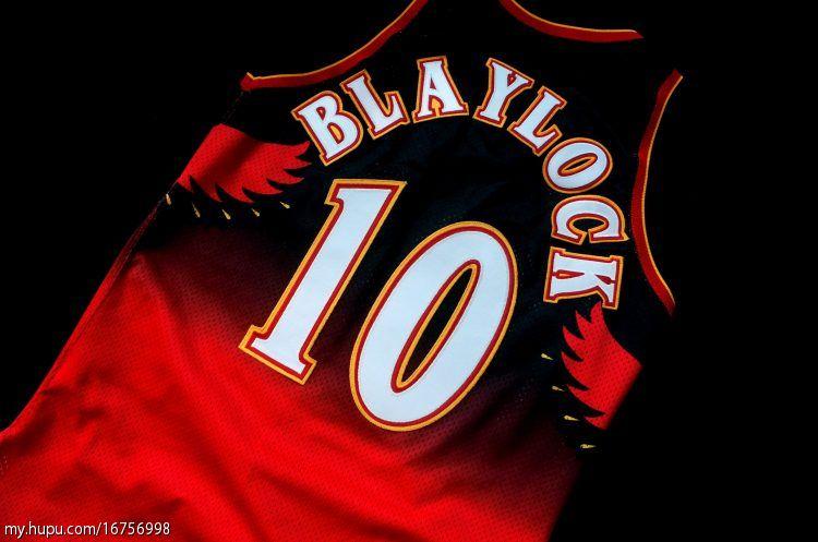 这篇球衣贴只有老球迷看得懂