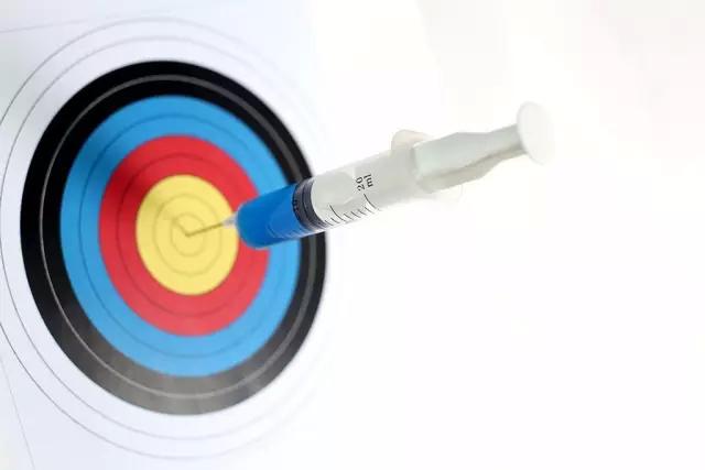 如何判断鼻塞感冒还是过敏性鼻炎,稍受凉就鼻痒鼻塞流涕是鼻炎吗