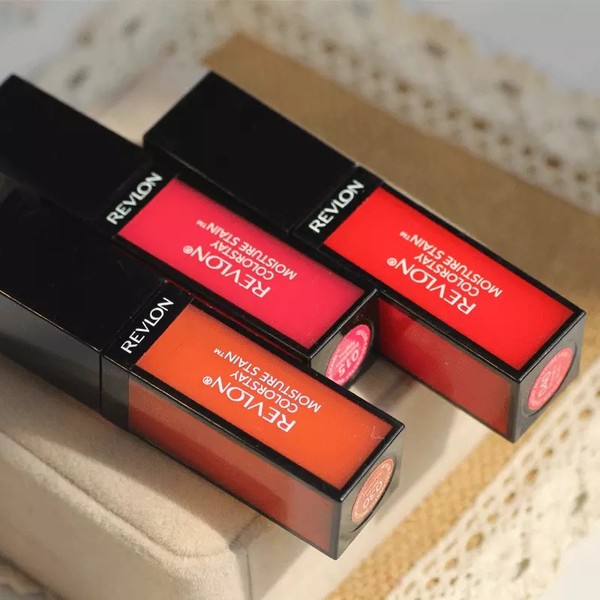 打啵啵都不会掉的口红推荐,给大家推荐一款最近用的口红