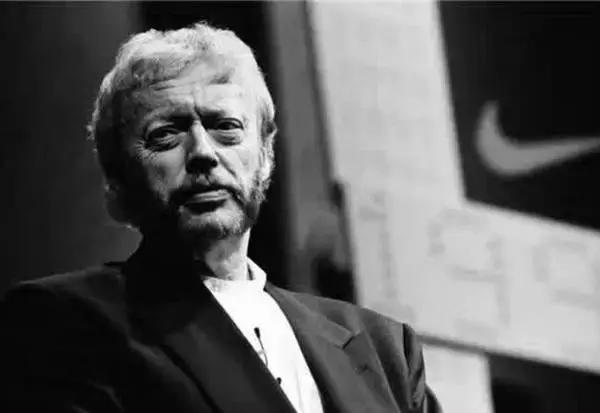 欺骗、盗窃、培植间谍,这是运动帝国耐克创始人奈特的前传