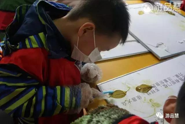 传承中华文脉绘画,定制叶脉画