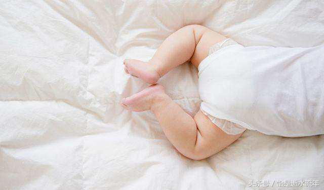 宝宝尿布的选择和洗涤技巧有哪些,宝宝尿布用什么洗最好