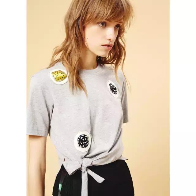 现在穿什么衣服最容易撞衫,穿什么衣服好看又不容易撞衫