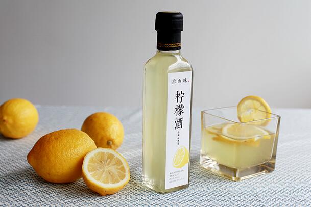 自酿柠檬酒保质期,如何让自酿的柠檬酒保存时间长