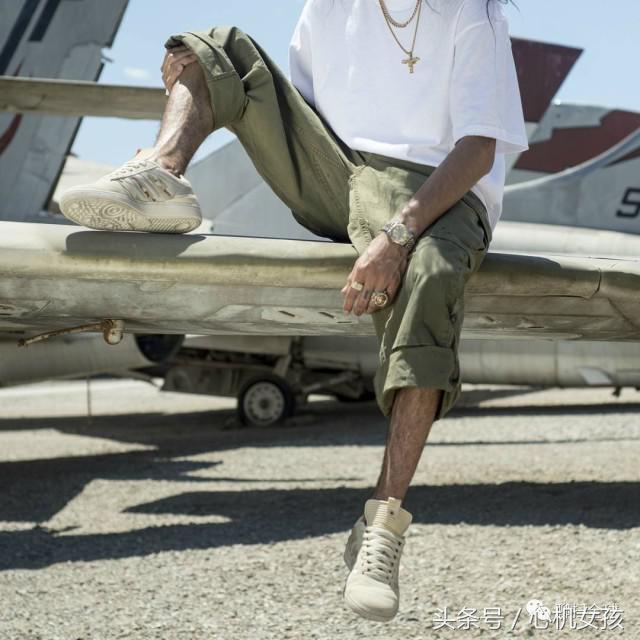 最新小众滑板潮牌,美国潮人穿什么