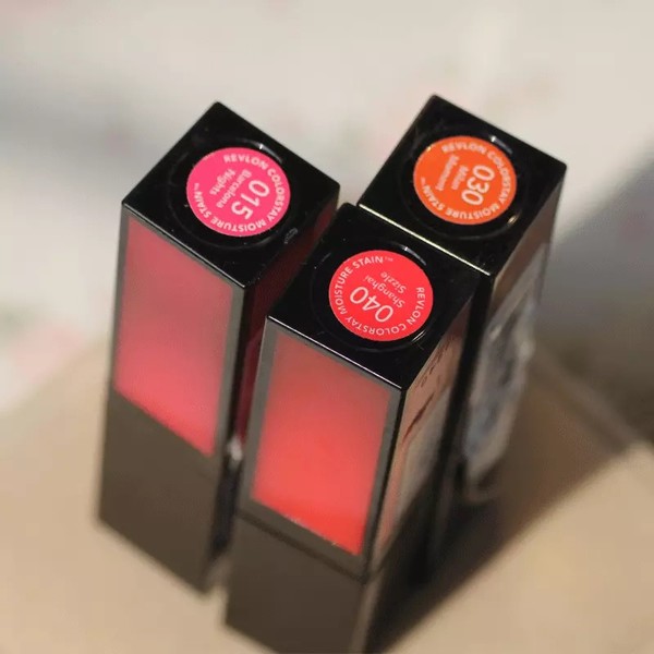 打啵啵都不会掉的口红推荐,给大家推荐一款最近用的口红