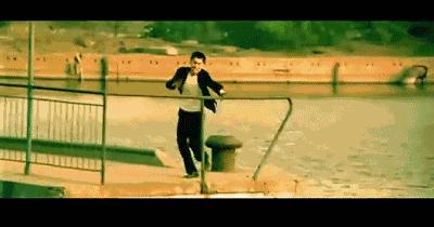 站着赚钱翻拍,站着挣钱完整片段