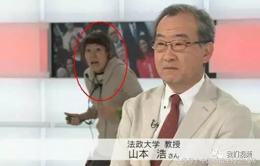 新闻直播间被车撞,新闻直播间被骂