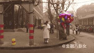 我出柜了，你愿意给我一个拥抱吗？