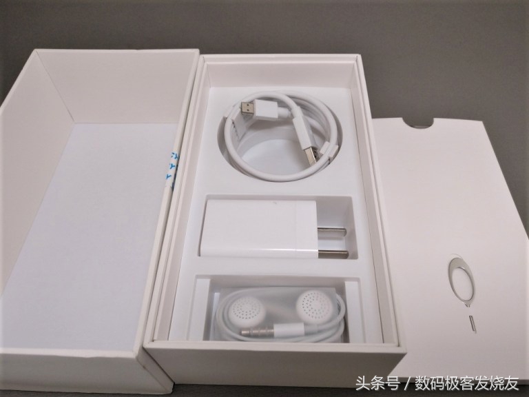 oppor9测评充电,充电五分钟通话两小时的oppo手机