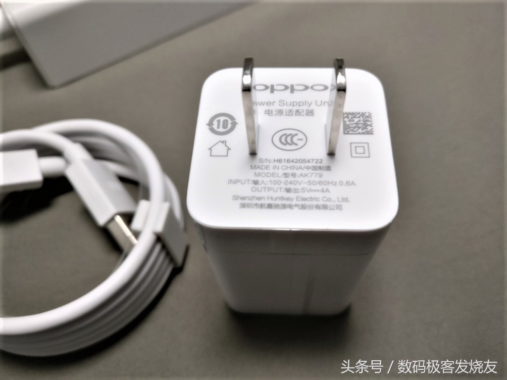 oppor9测评充电,充电五分钟通话两小时的oppo手机