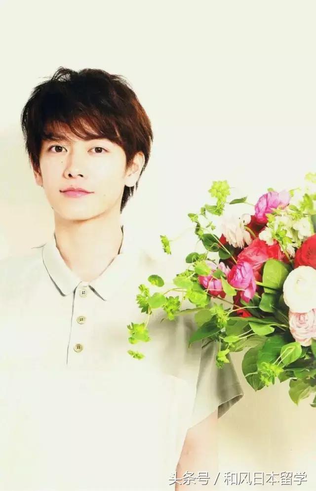 佐藤健在日本女性心中的地位,佐藤健颜值巅峰图片