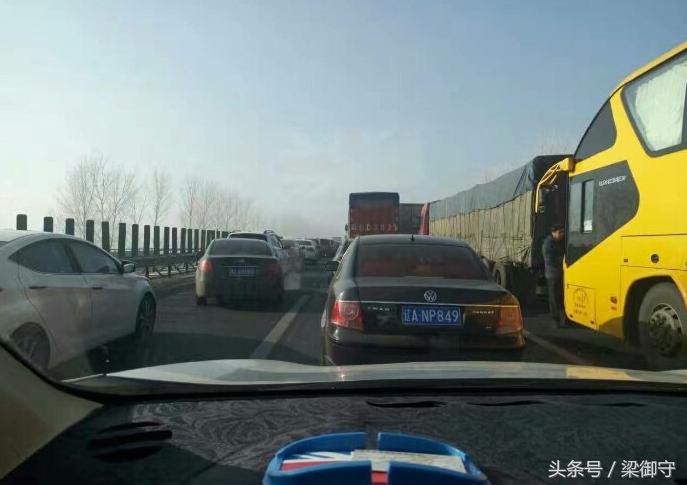 2021荣放2.5四驱精英版配置怎么样,2021荣放2.5双擎四驱精英plus