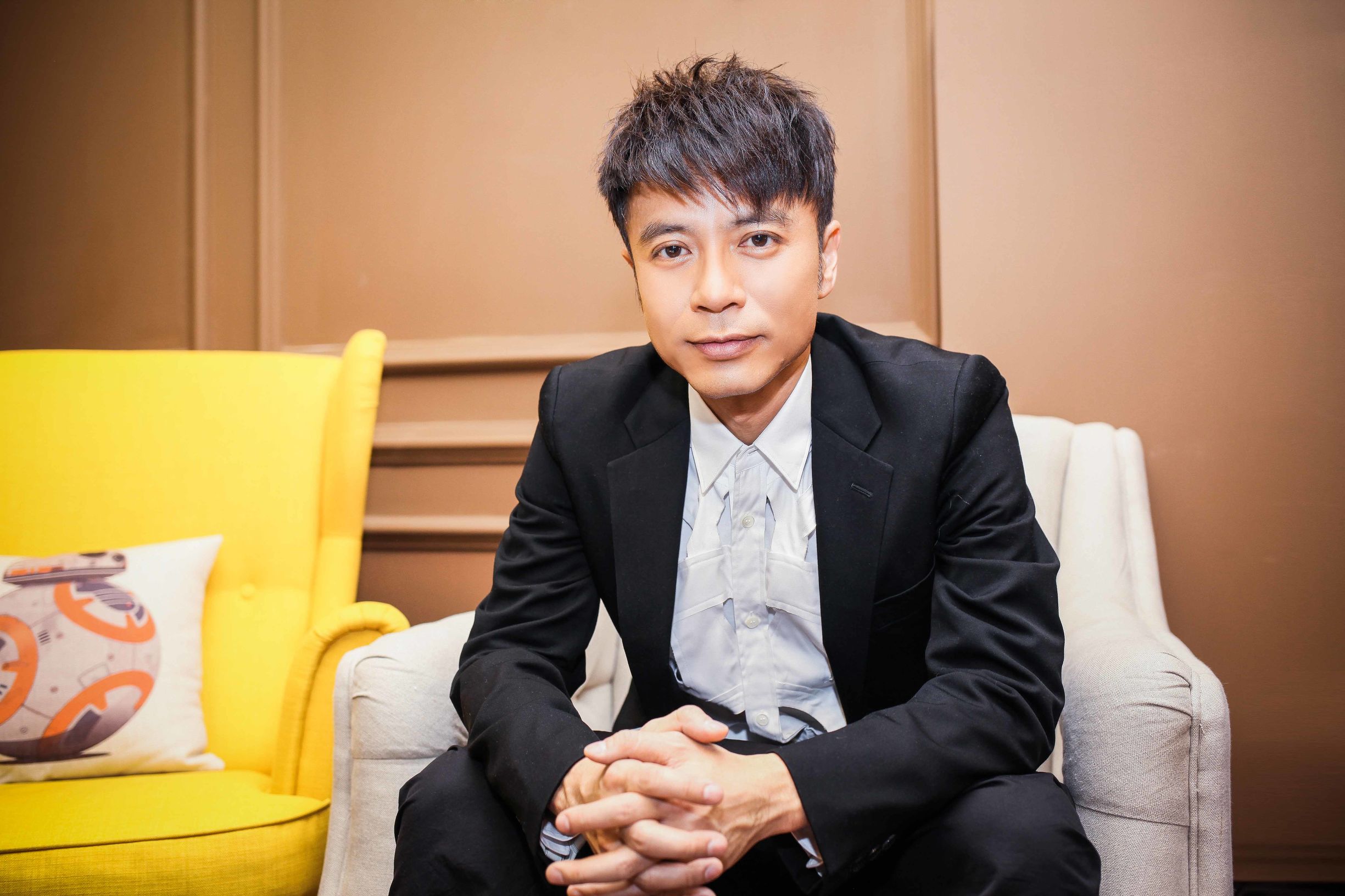 西伯利亚s25耳机值不值得入手,西伯利亚s25和罗技g430