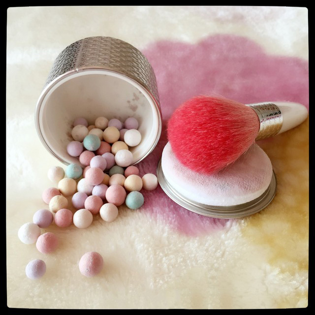 你一定要知道的品牌名,大牌彩妆经典款