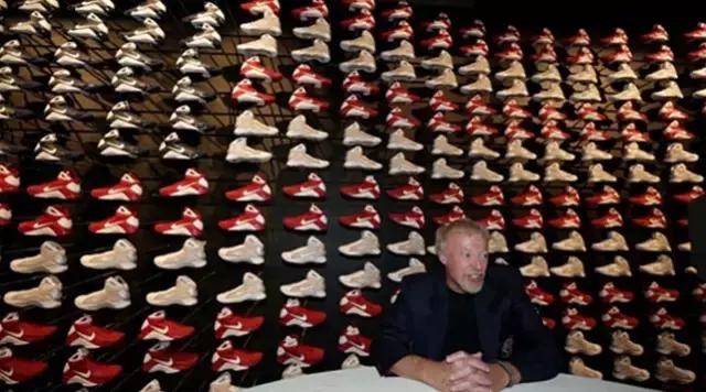 欺骗、盗窃、培植间谍,这是运动帝国耐克创始人奈特的前传