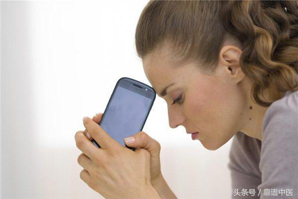 麝香痔疮栓正确用法演示,麝香痔疮栓用法3d演示