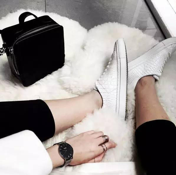 称霸Ins的Sneaker明星为什么爱它?