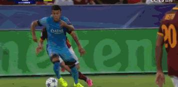 他信奉*力暴**美学，却因抽烟喝酒落选国家队，毁誉参半