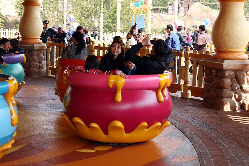 上海迪士尼乐园2天一夜游玩攻略,上海迪士尼2天游玩攻略