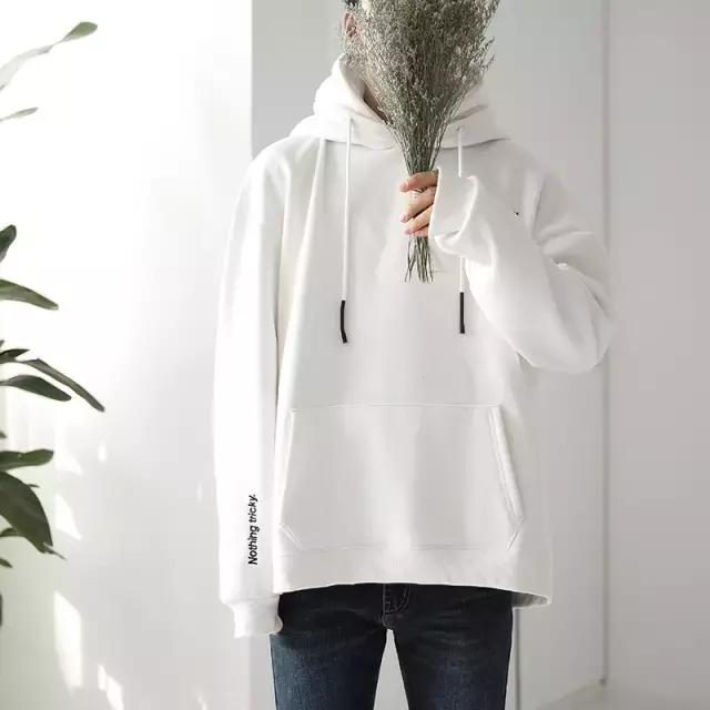 现在穿什么衣服最容易撞衫,穿什么衣服好看又不容易撞衫