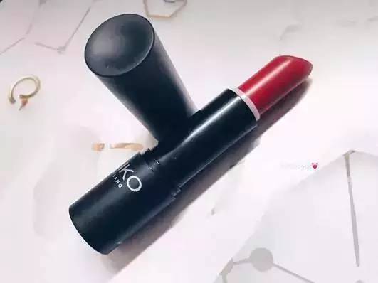 种草的大牌口红色号,种草五款抗皱淡斑口红