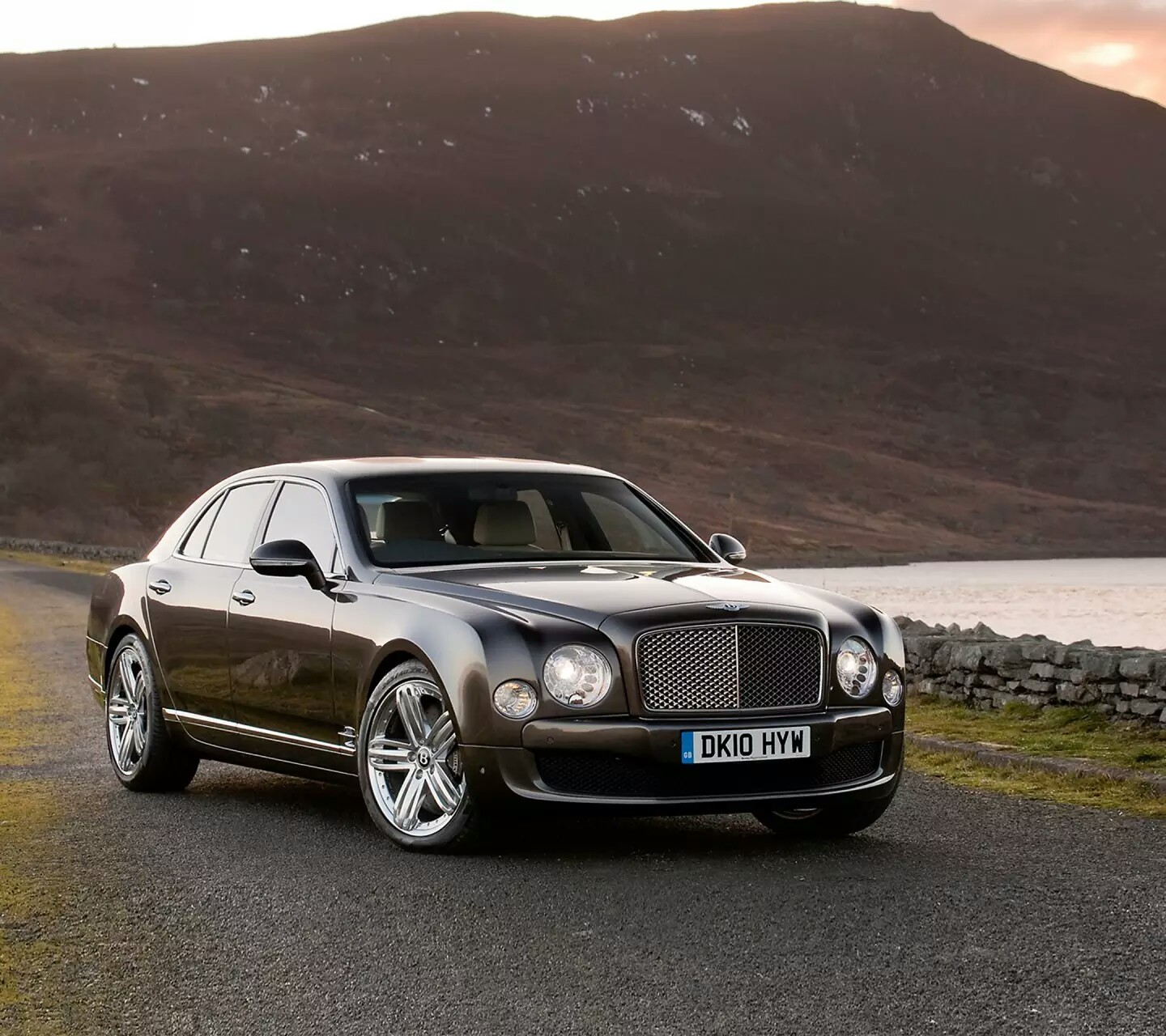 怎么白手起家创业项目大全,怎么白手起家最快的方式