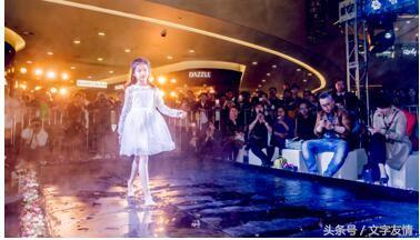 超模在大型超市走秀,超模商场走秀高清