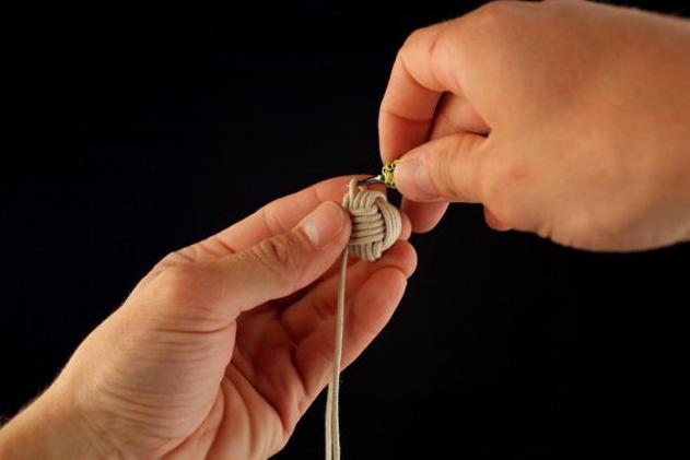 编绳足球挂件,世界杯足球手绳编织